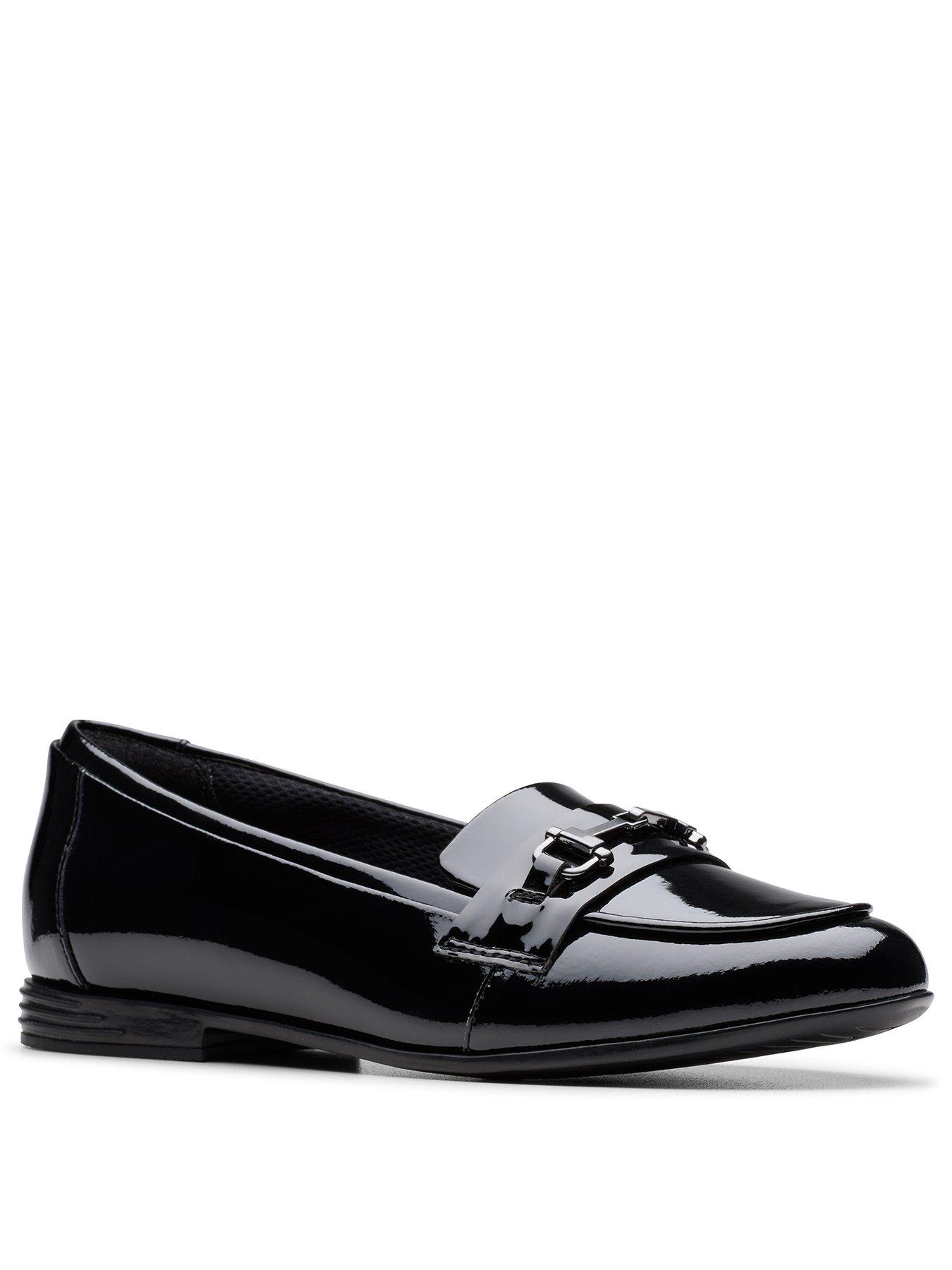 Image 2 of 6 of Clarks Youth Finja Loafer - Black