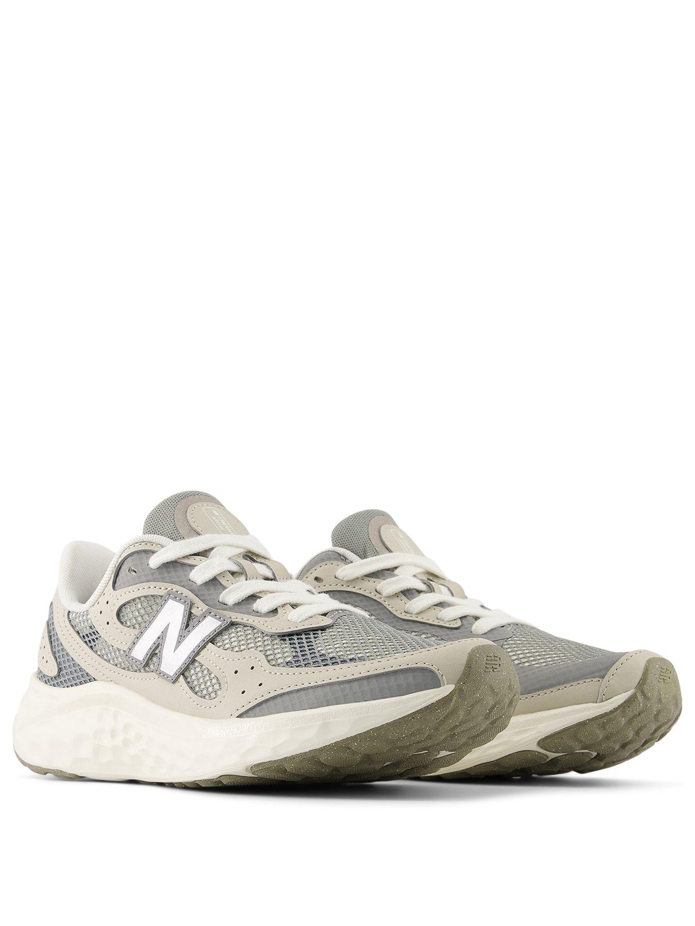 Image 2 of 5 of New Balance Womens Running Fresh Foam Arishi V4 Trainers - Grey