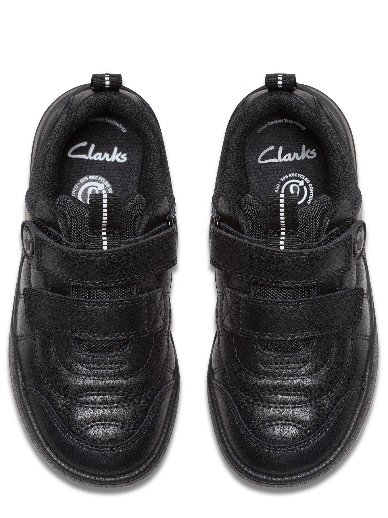 Image 4 of 6 of Clarks Laser Cross K Older/junior&nbsp;- Black