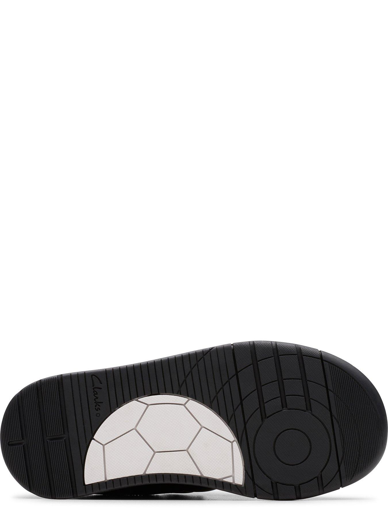 Image 5 of 6 of Clarks Laser Cross K Older/junior&nbsp;- Black