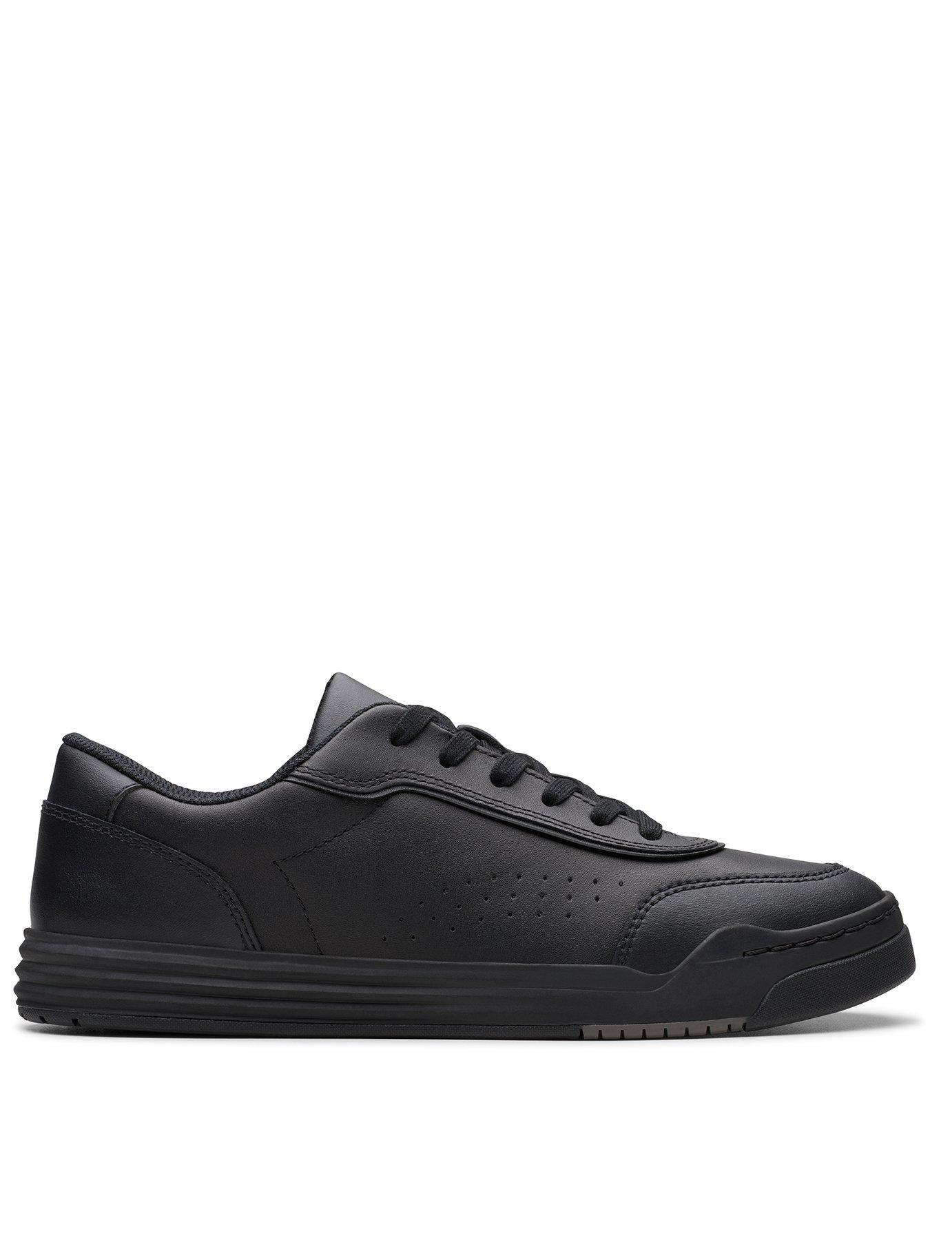 Image 1 of 7 of Clarks Urban Solo O Older/junior&nbsp;- Black