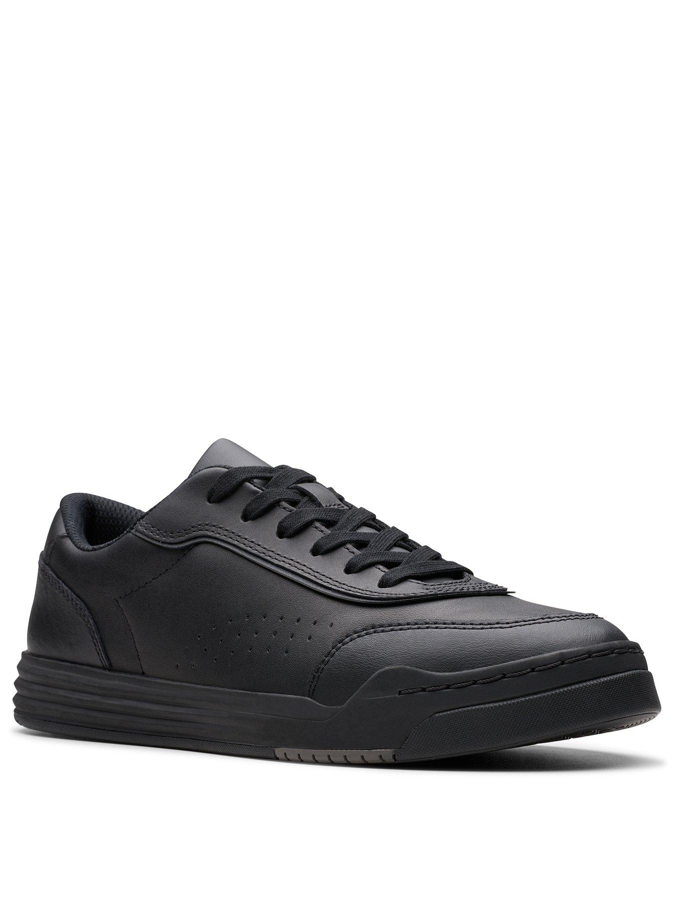 Image 2 of 7 of Clarks Urban Solo O Older/junior&nbsp;- Black