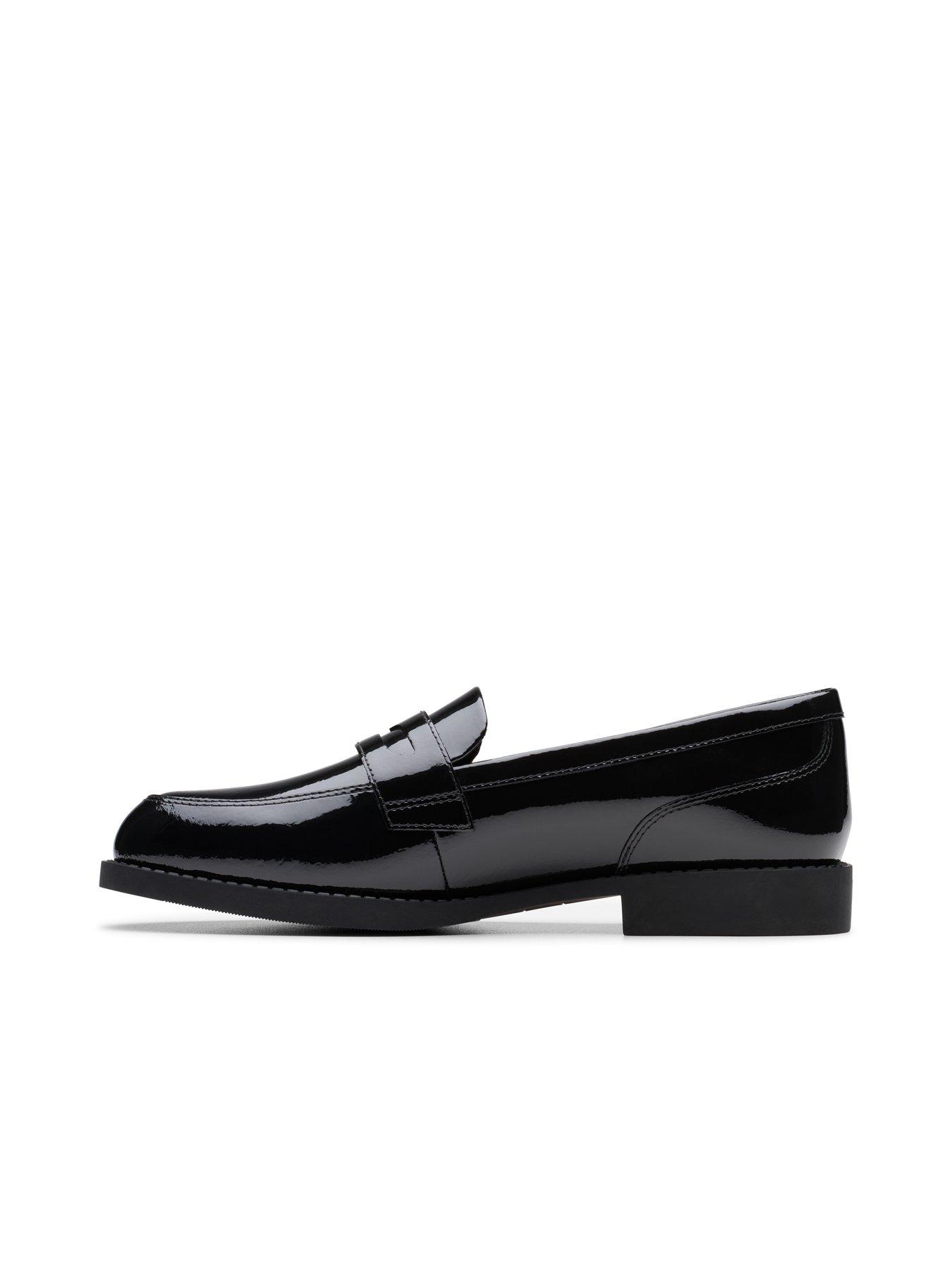 Image 6 of 6 of Clarks Tapa Edge Y. Youth