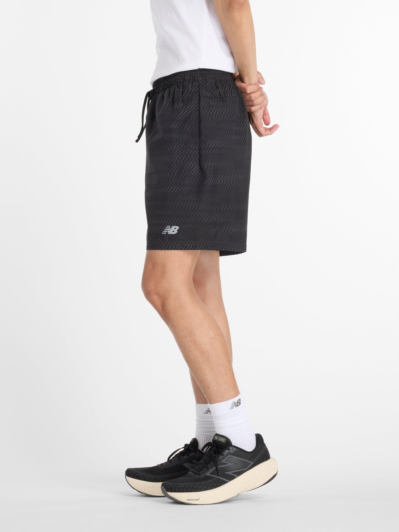 Image 3 of 6 of New Balance Mens Running Essentials Printed 7-Inch Shorts - Black