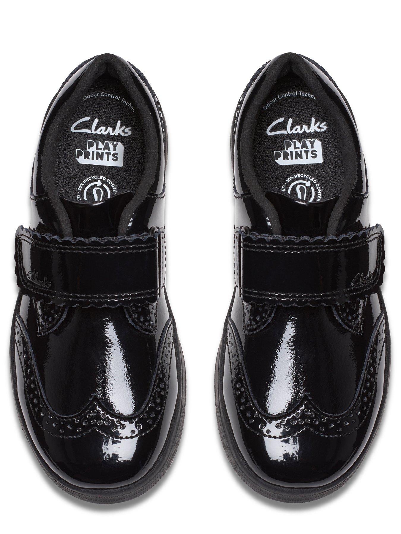 Clarks Disco Skip Junior Black Very