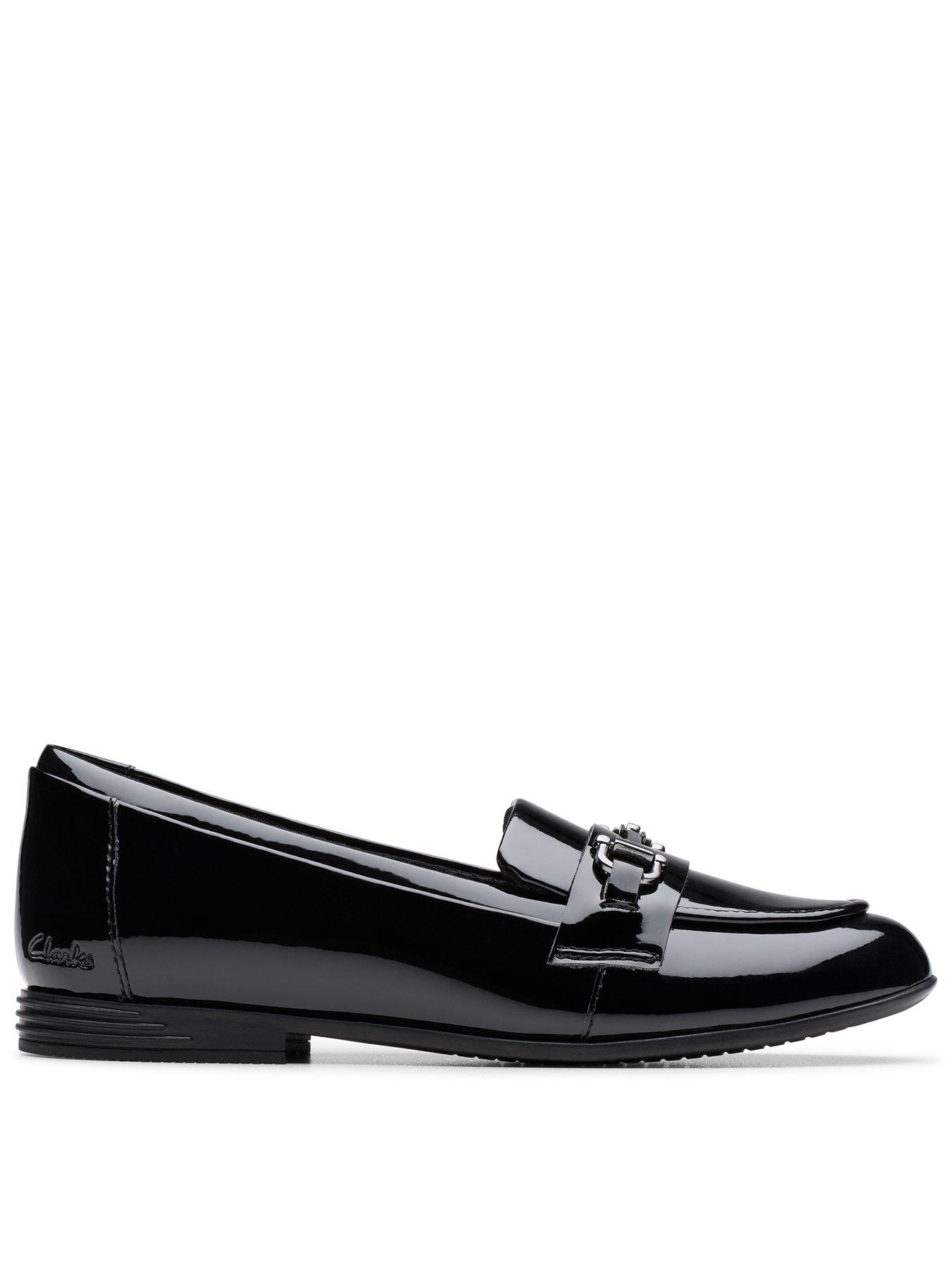 Clarks Older Finja Loafer - Black