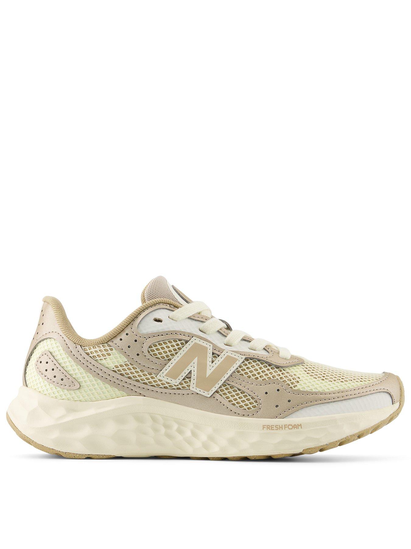 New Balance: Womens Running Fresh Foam Arishi V4 Trainers - Beige