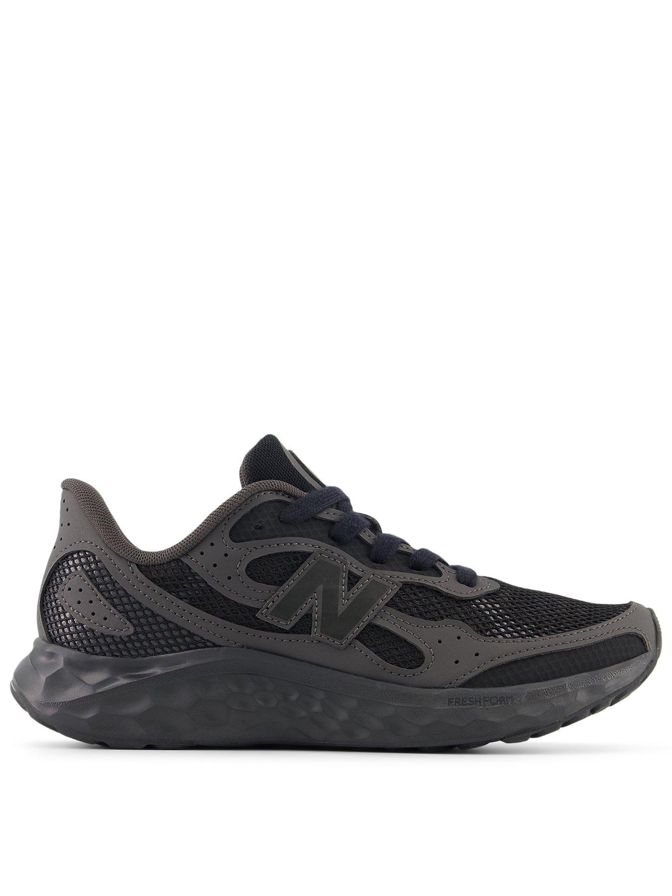 New Balance Womens Running Fresh Foam Arishi V4 Trainers, Black, Size 4, Women