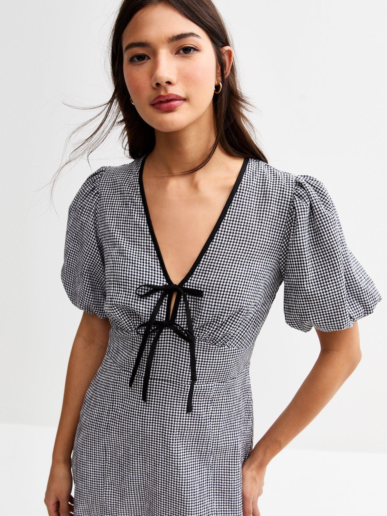 Image 4 of 5 of New Look Gingham Check Tie Neck Midi Dress - Black