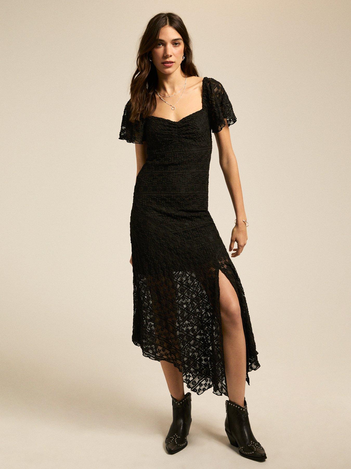 Image 3 of 4 of New Look Asymmetric Hem Lace Midi Dress - Black