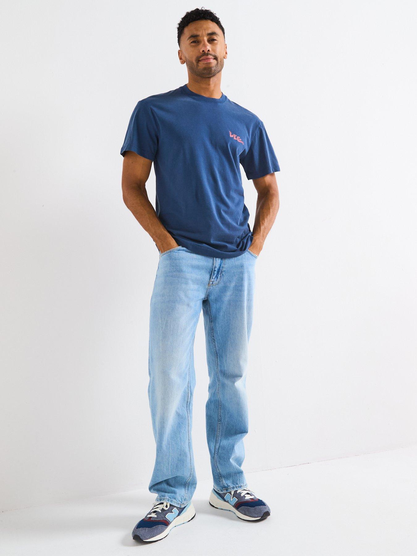 Image 3 of 5 of Lee Short Relaxed Graphic Back Print T-Shirt- Blue