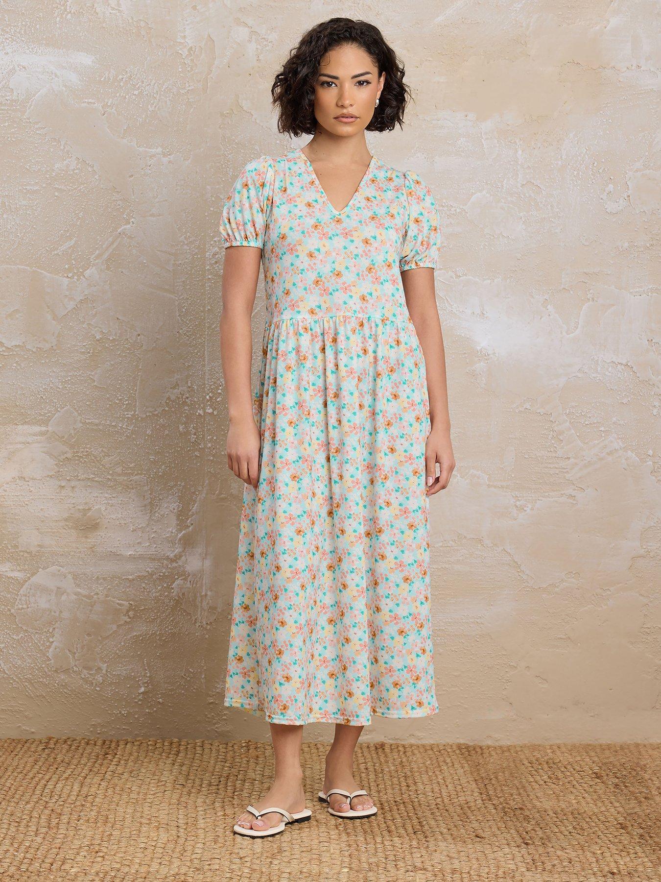 undefined Petite Floral V-neck Midi Dress
