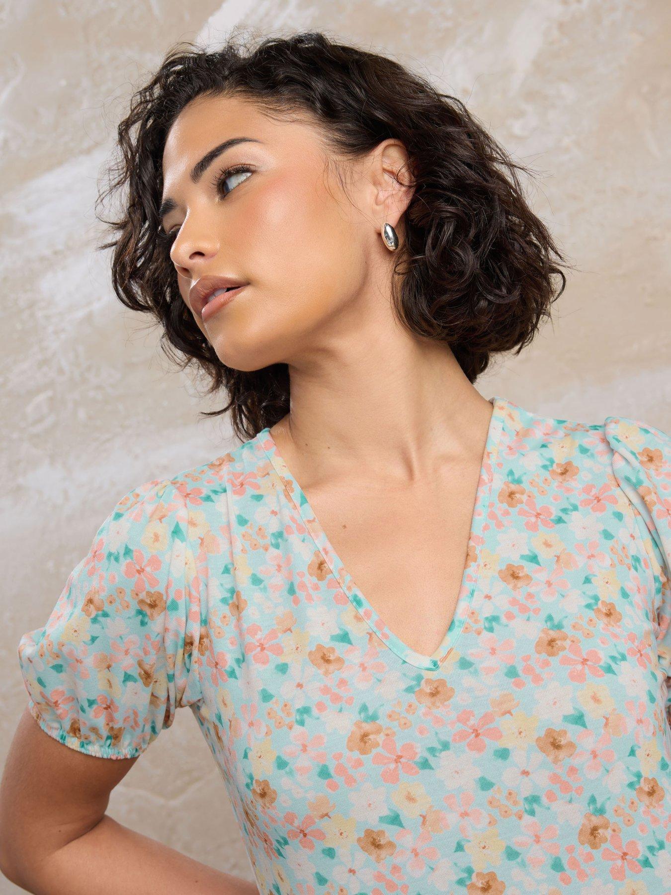 Image 4 of 4 of PixieGirl Petite Floral V-Neck Midi Dress - Blue