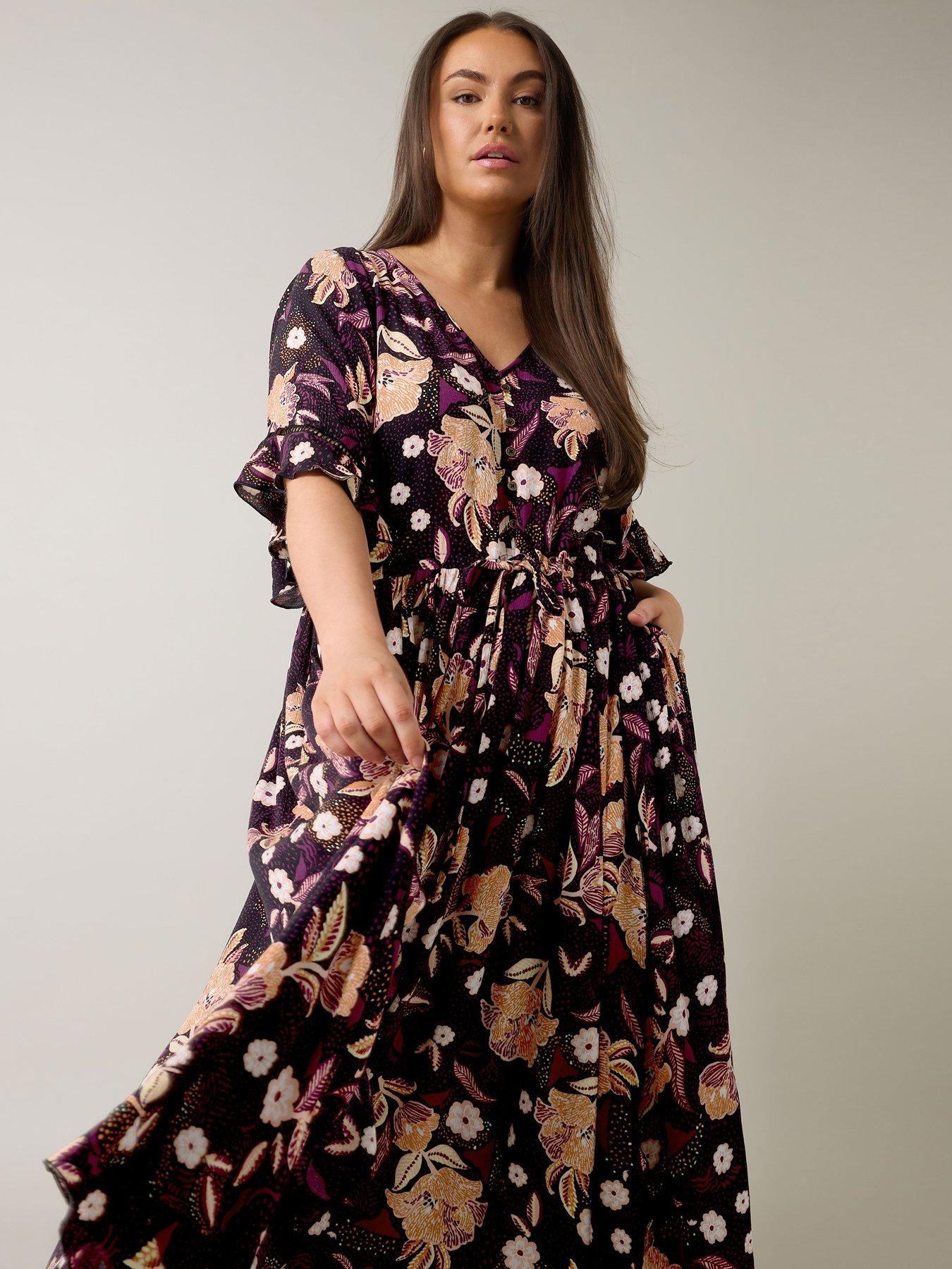 Image 4 of 4 of Evans Crinkle Boho Dress