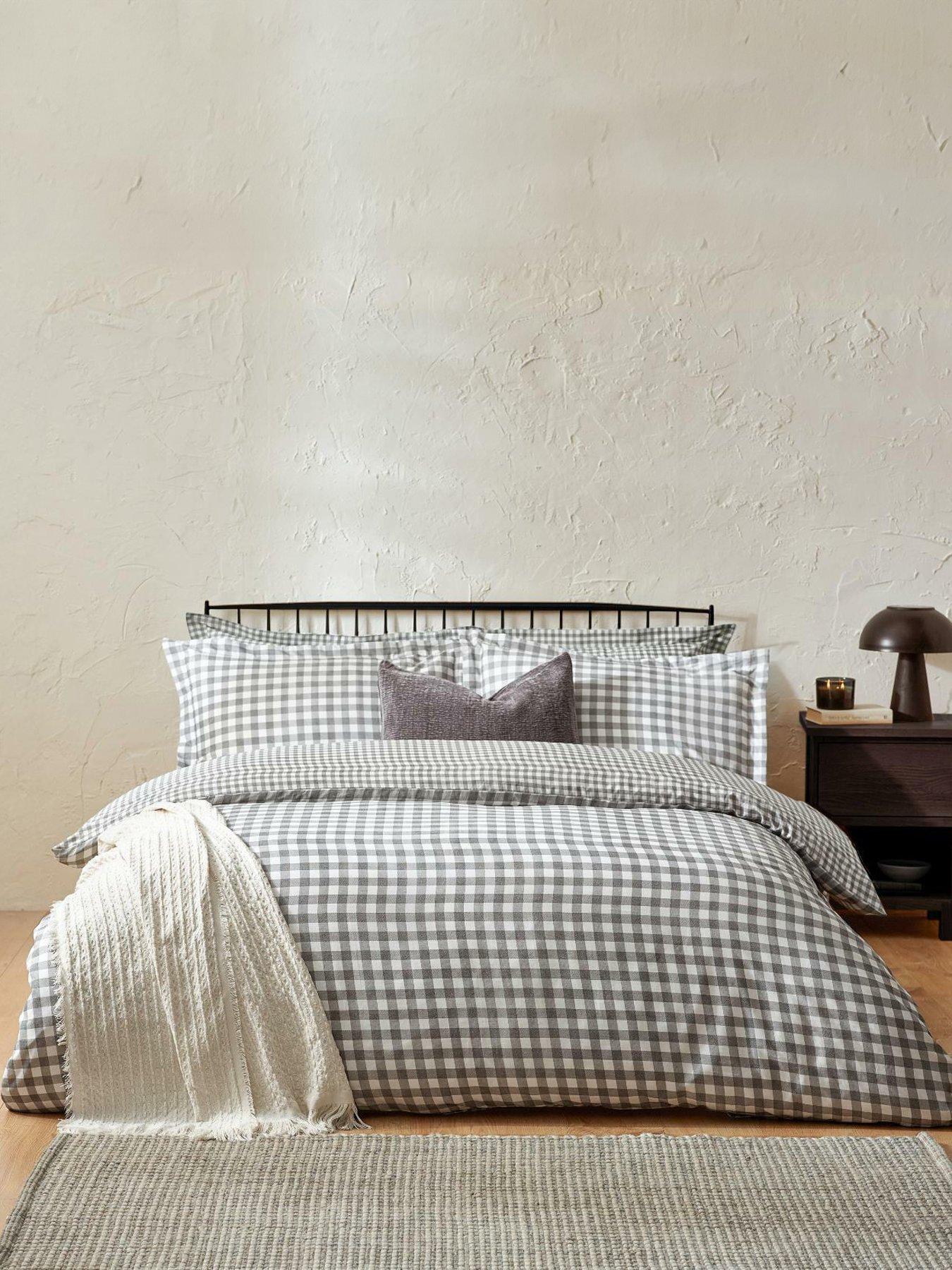Yard Barton Duvet Cover and Pillowcase Set - Grey