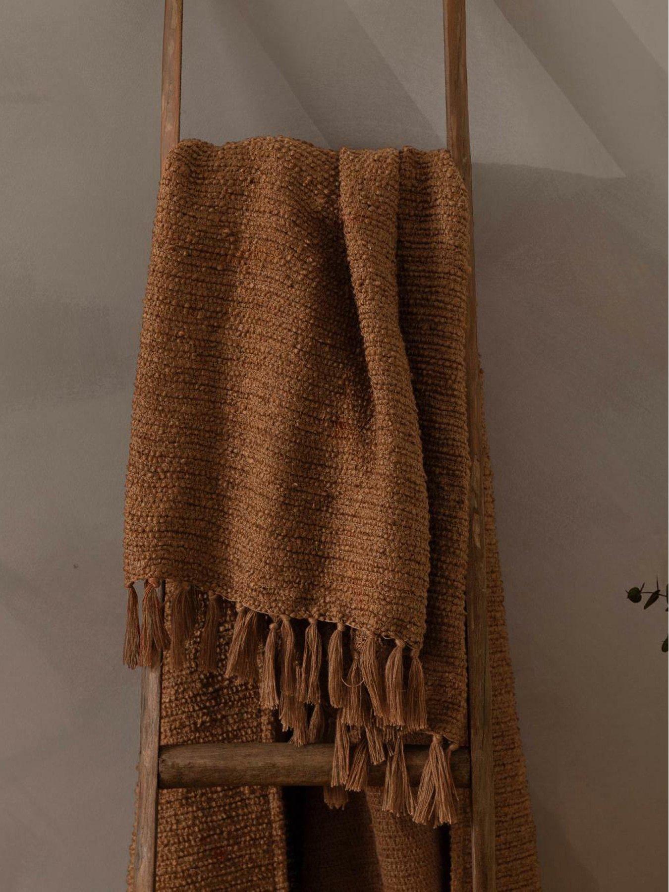 yard-candar-throw--130x170cm--black