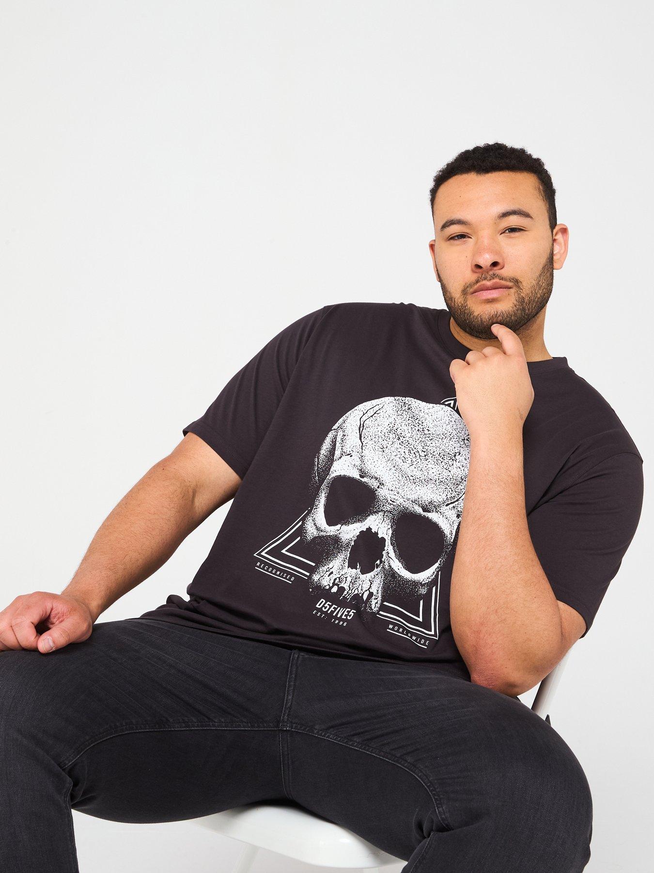 Image 4 of 4 of D555 Skull Monochrome Graphic T-Shirt - Black