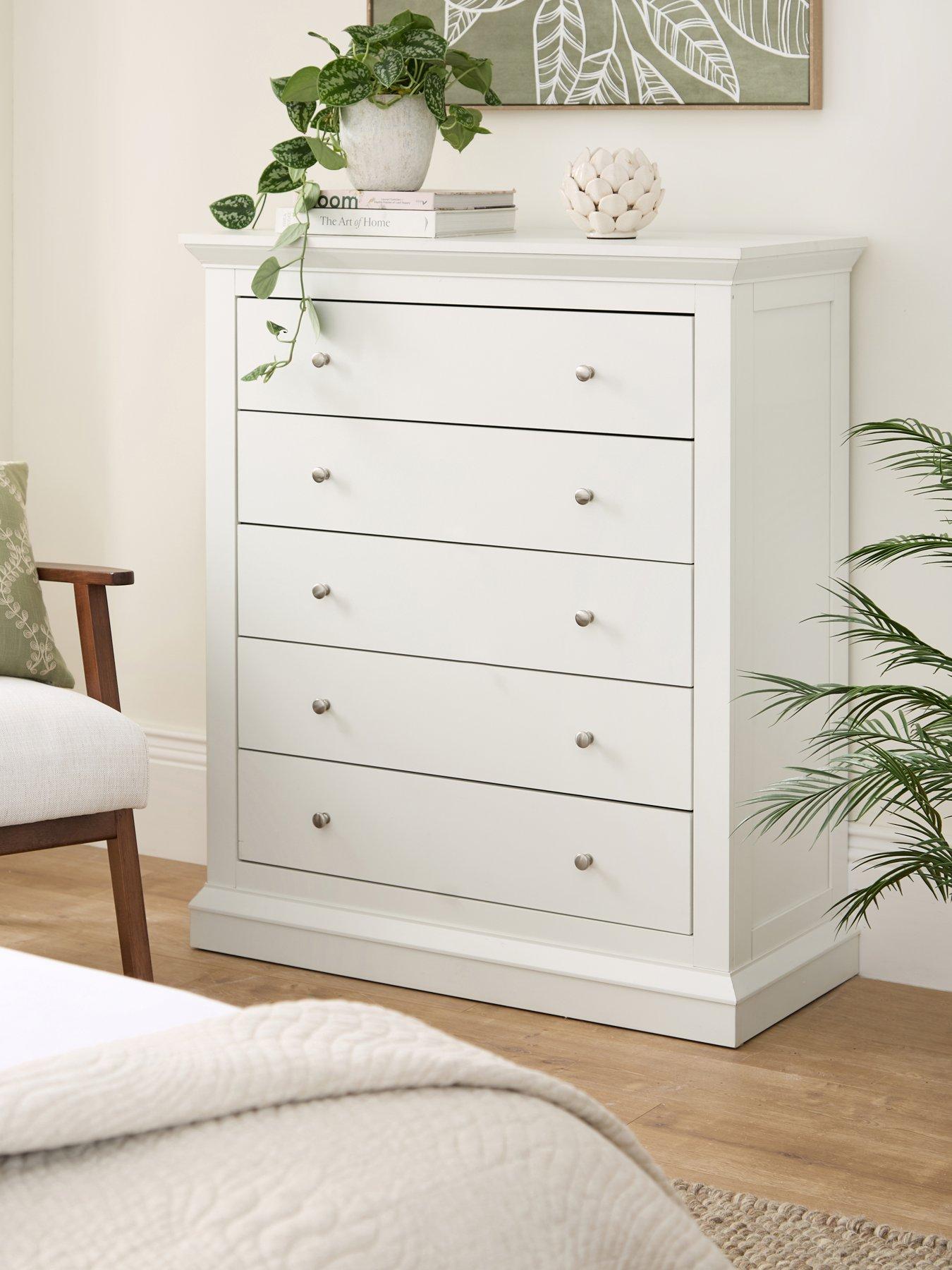 The Very Collection Hanna 5 Drawer Chest - White