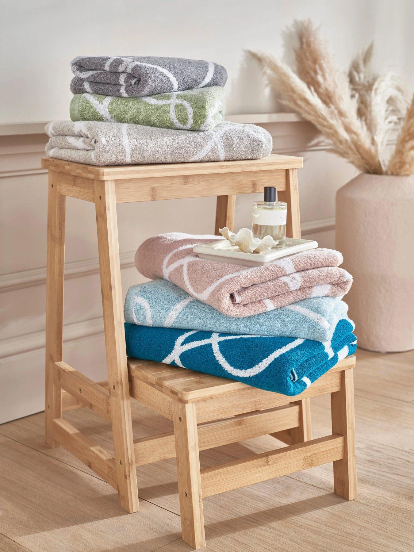 Image 4 of 4 of Copenhagen Home Pablo 100% Cotton Towel Collection - Clay