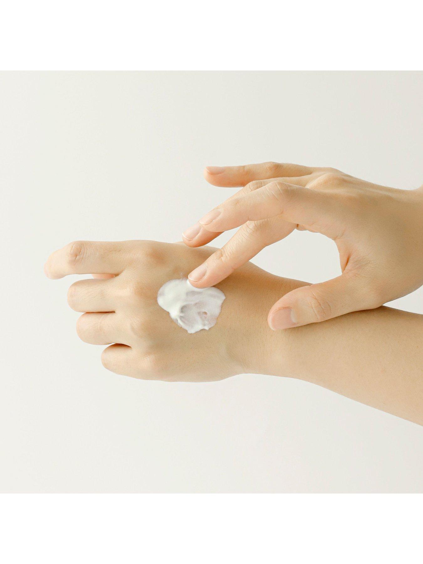 Image 4 of 5 of Beauty Of Joseon Relief Sun : Rice + Probiotics SPF50+ 50ml