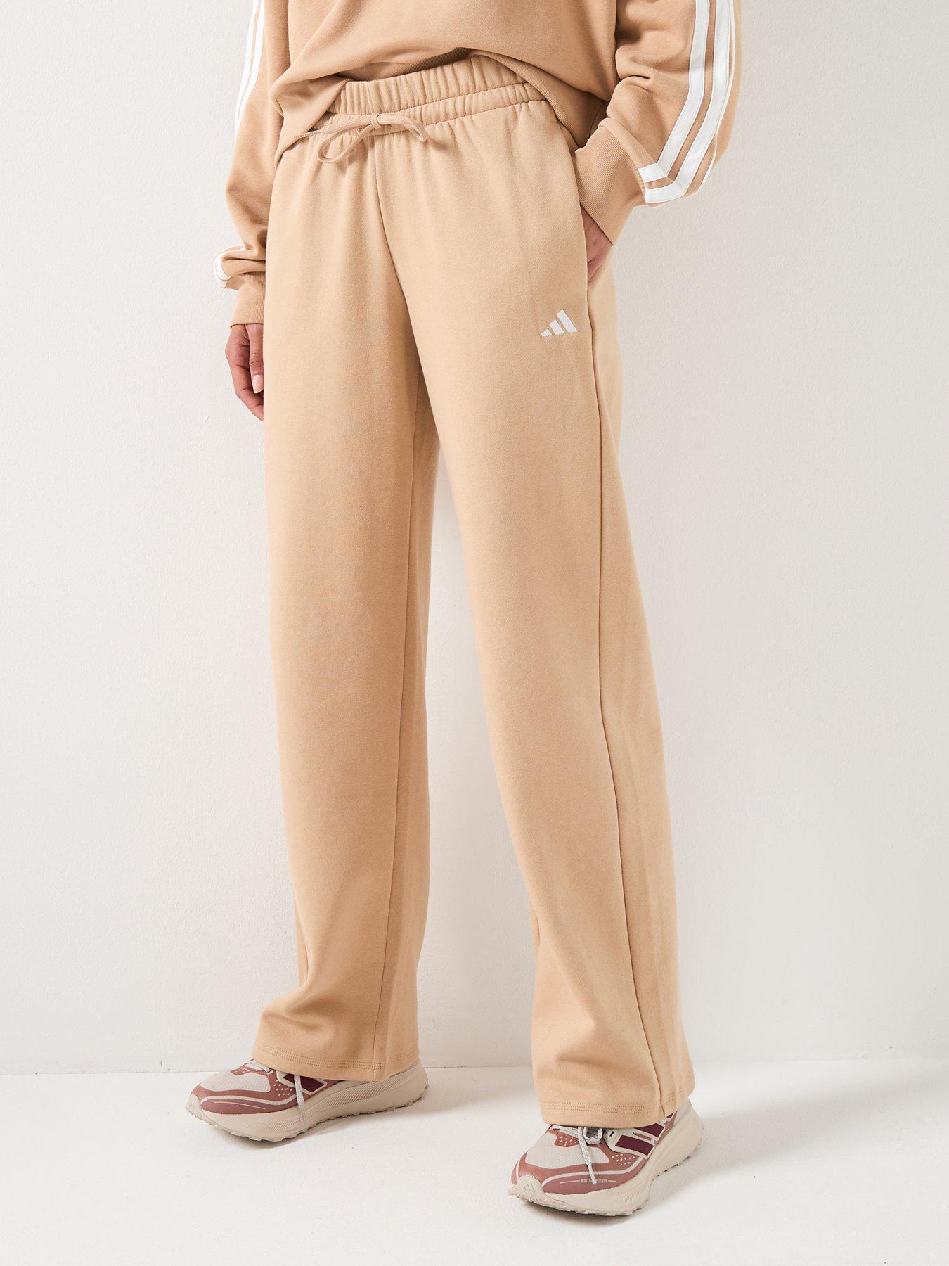 Adidas Sportswear Women'S Essentials Small Logo Feel Cozy Joggers - Brown