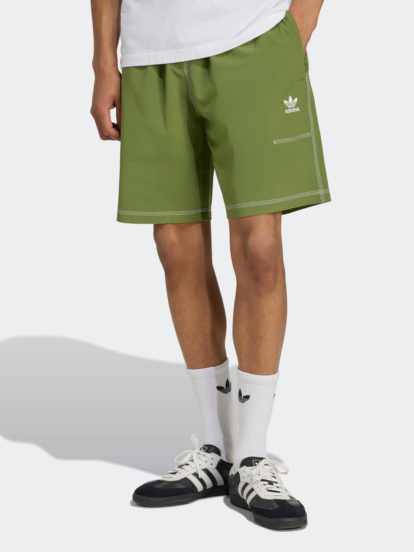 undefined Men's Trefoil Essentials Shorts - Green