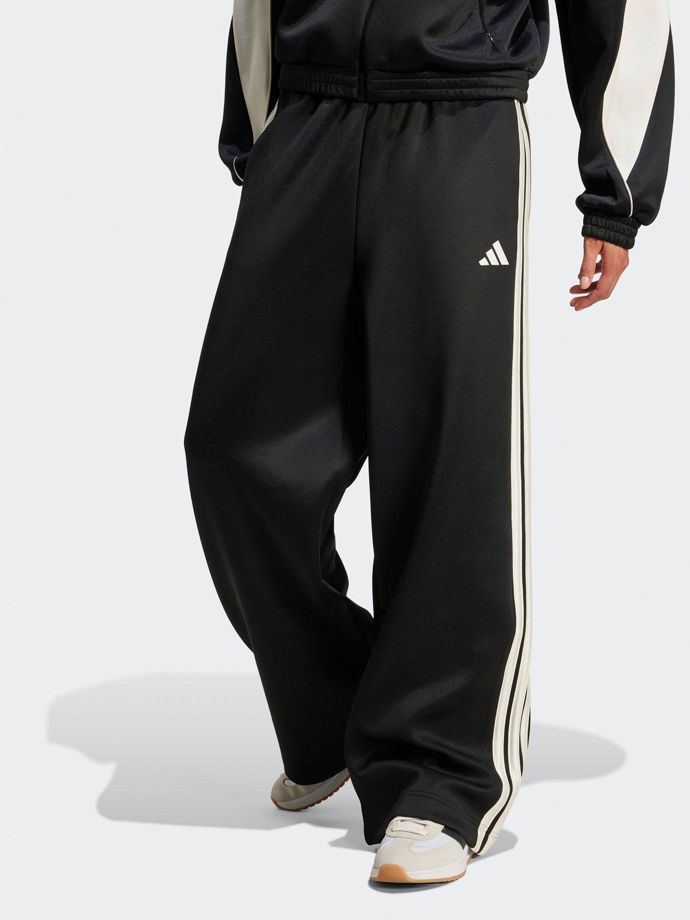 undefined Women's Stadium 3 Stripes Trackpants - Black