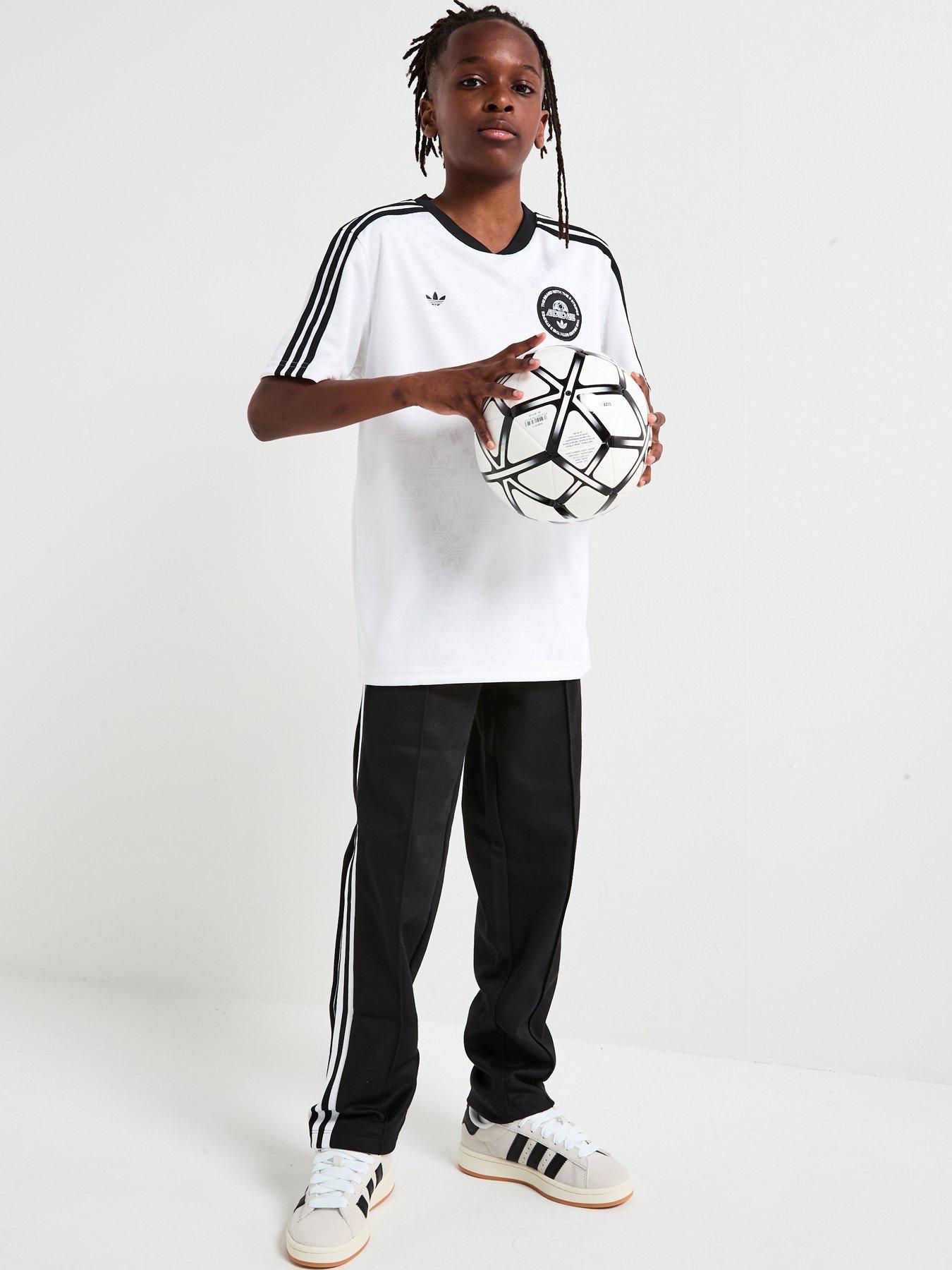Image 3 of 6 of adidas Originals Junior Boys T-shirt - White