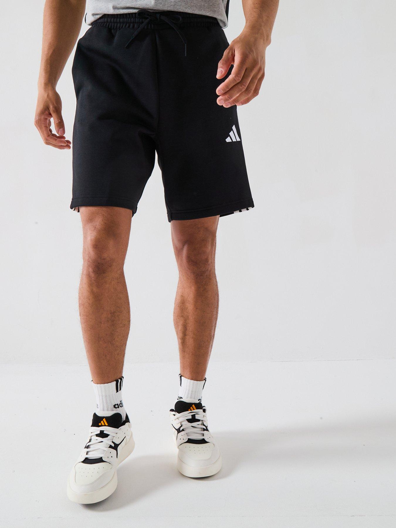 undefined Men's Essentials 3-stripes Fleece Shorts - Black