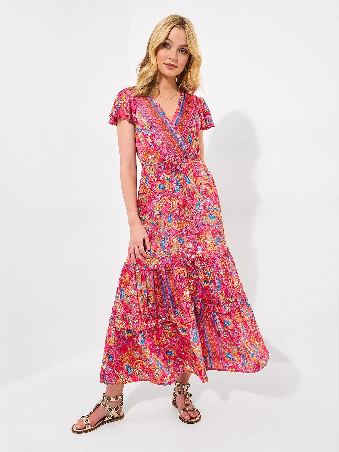 undefined Petite Fabulous Fiesta Printed Maxi Dress - Pink