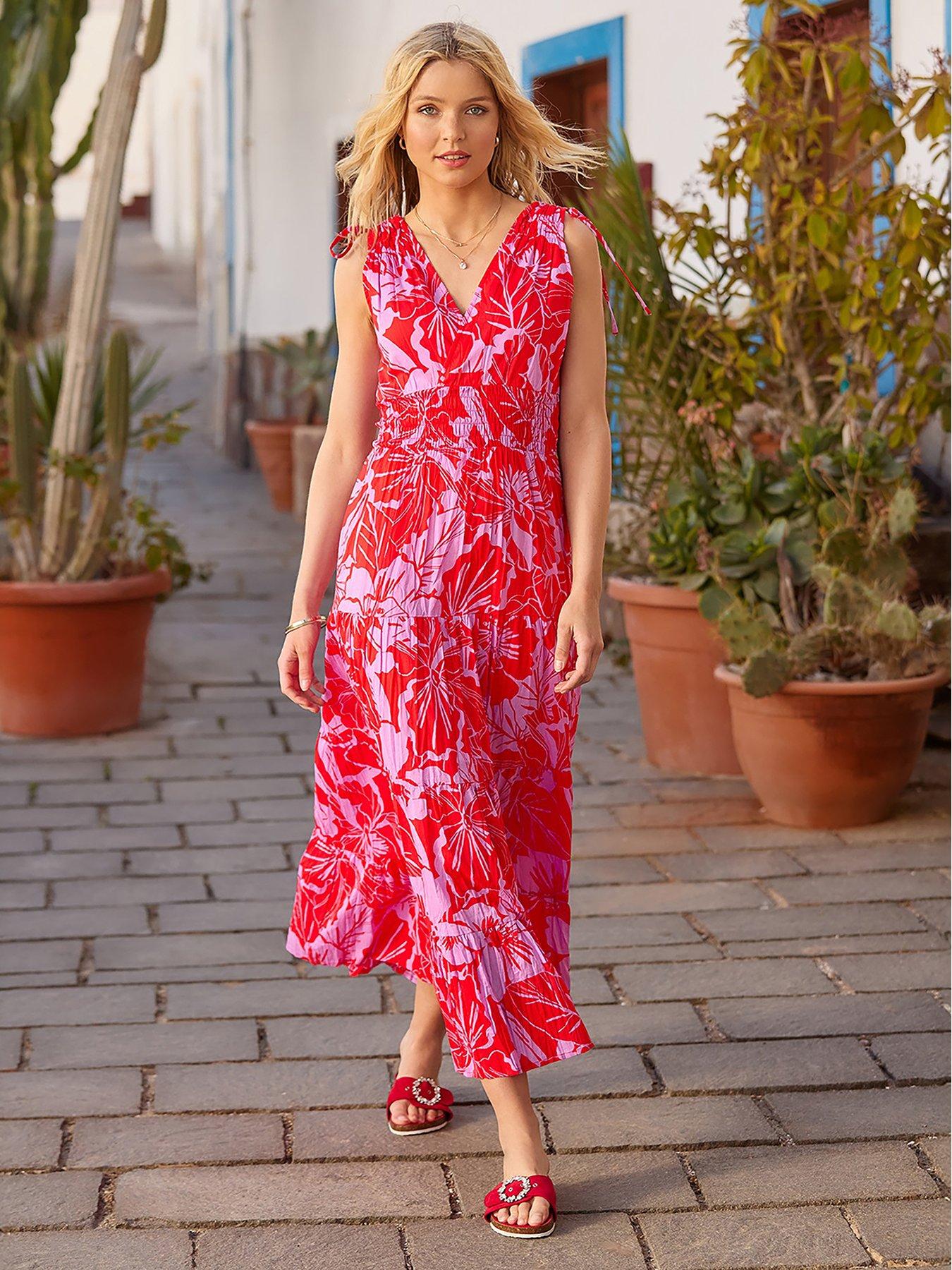 roman fashion dresses Amazon.com: Lorilida Women Roman Empress Costume Toga Maxi Gown Ancient Rome  Princess Dress Robe Headwear Outfits Burgundy Small: Clothing, Shoes &  Jewelry