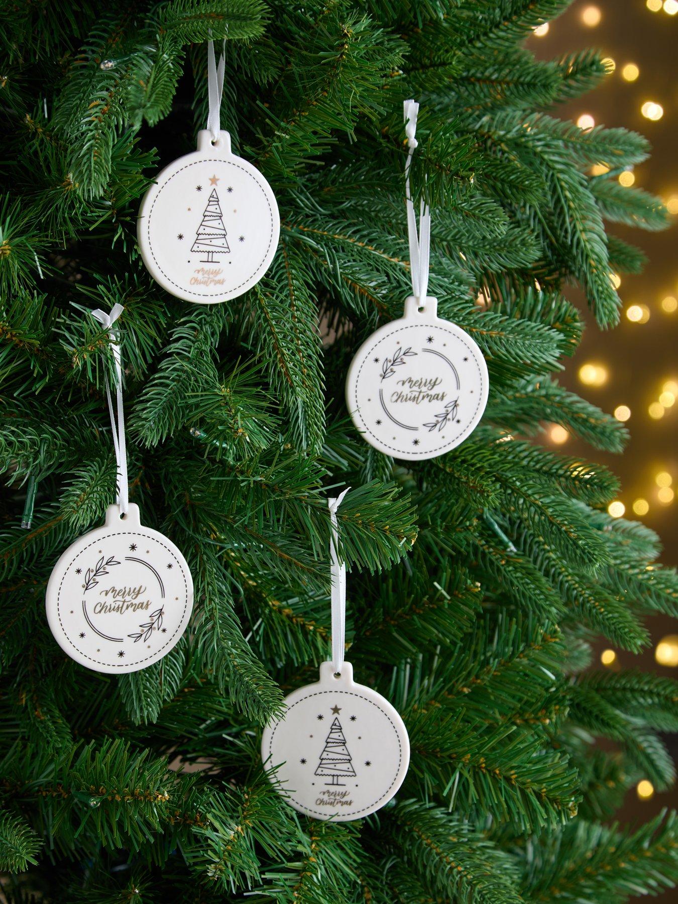 Very Home Set of 4 Ceramic Merry Christmas Tree Decorations