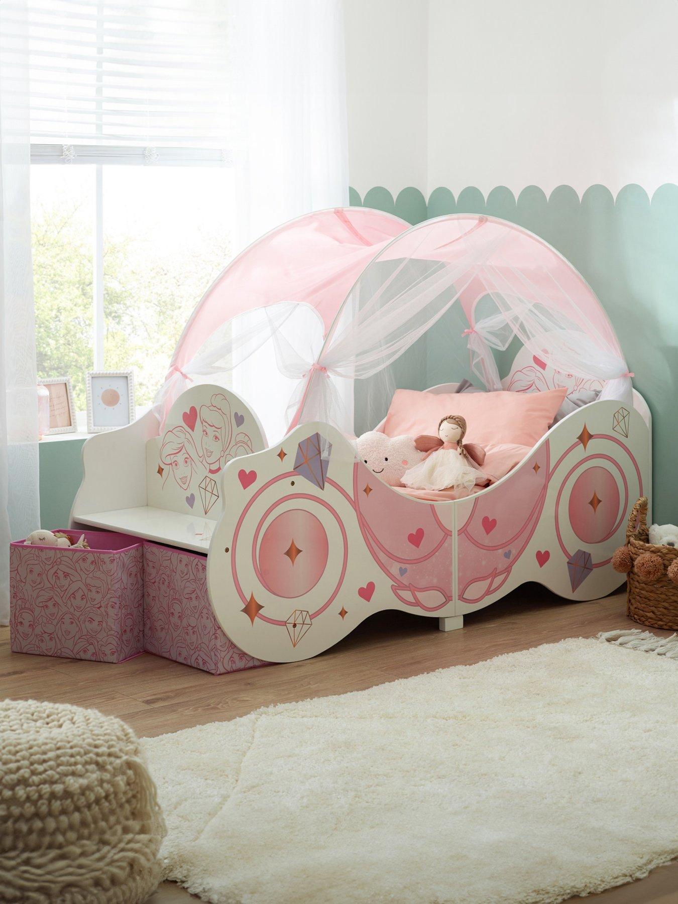 undefined Carriage Bed
