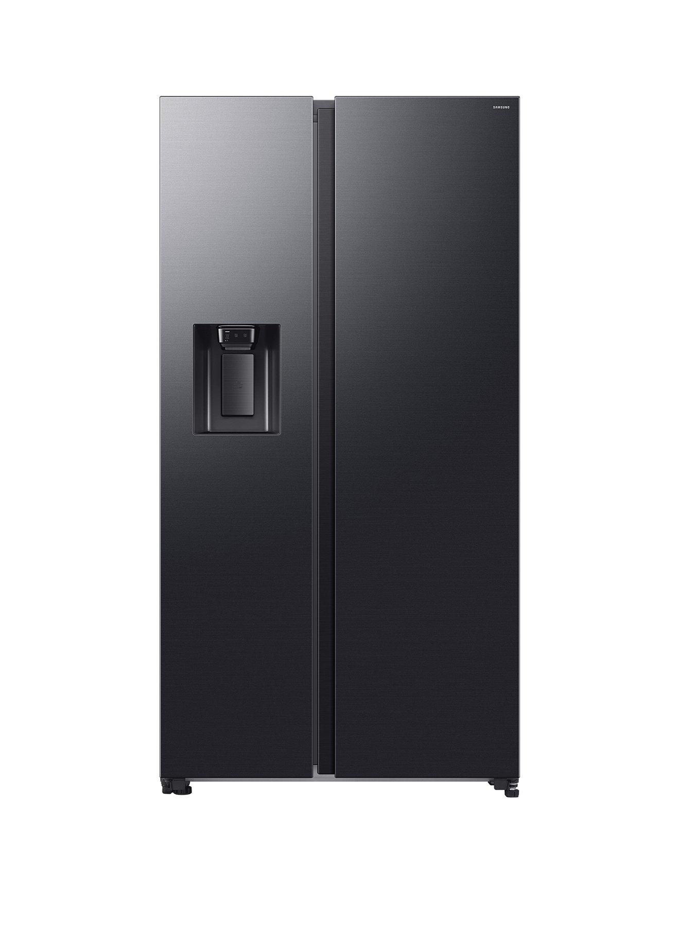 undefined Series 7 RS70F66KCFEU 634-litre Smart American Fridge Freezer with Spacemax Technology - Black