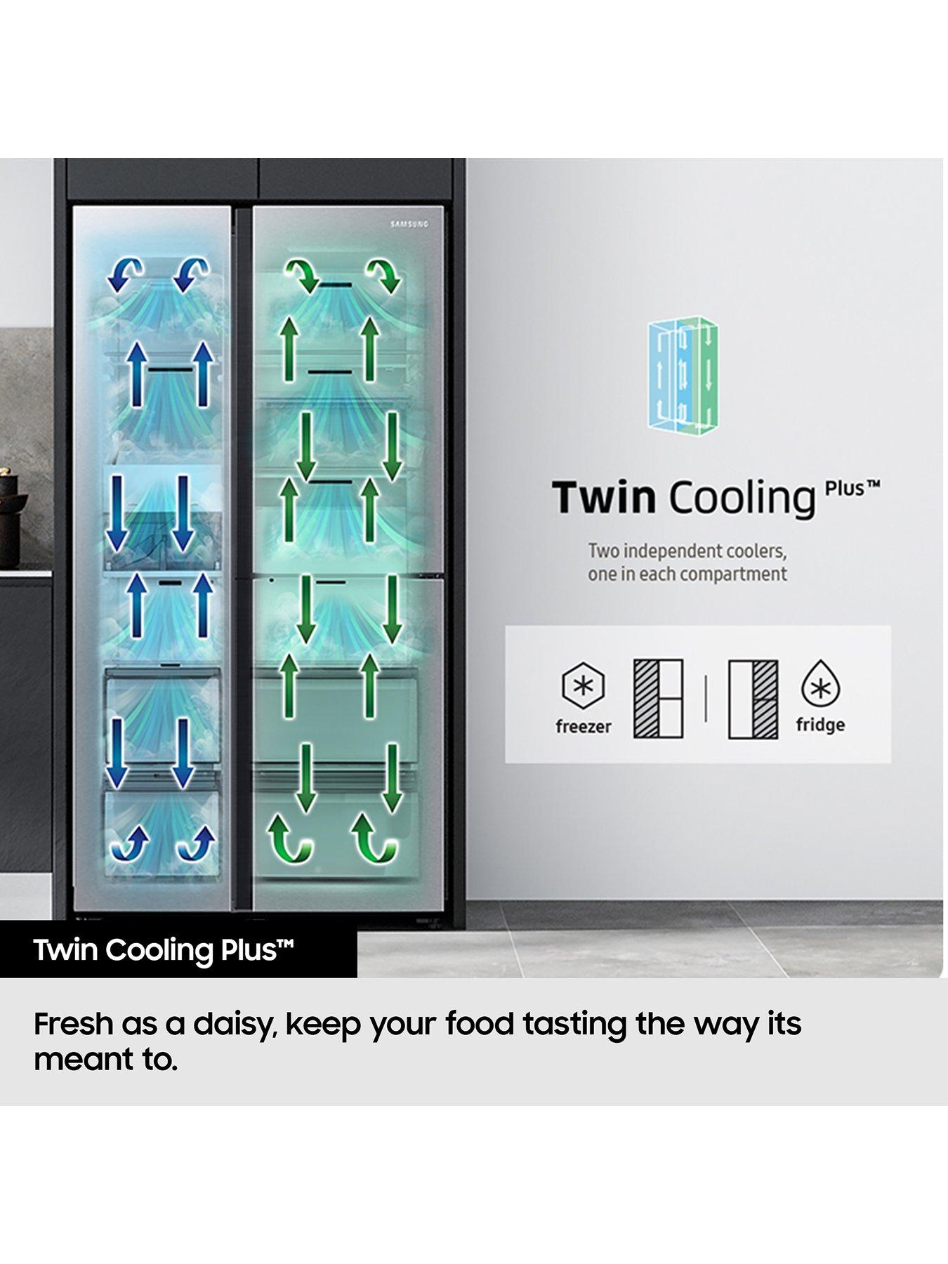 Image 4 of 8 of Samsung Series 7 RS70F66KCFEU 634-litre Smart American Fridge Freezer with Spacemax Technology -&nbsp;Black