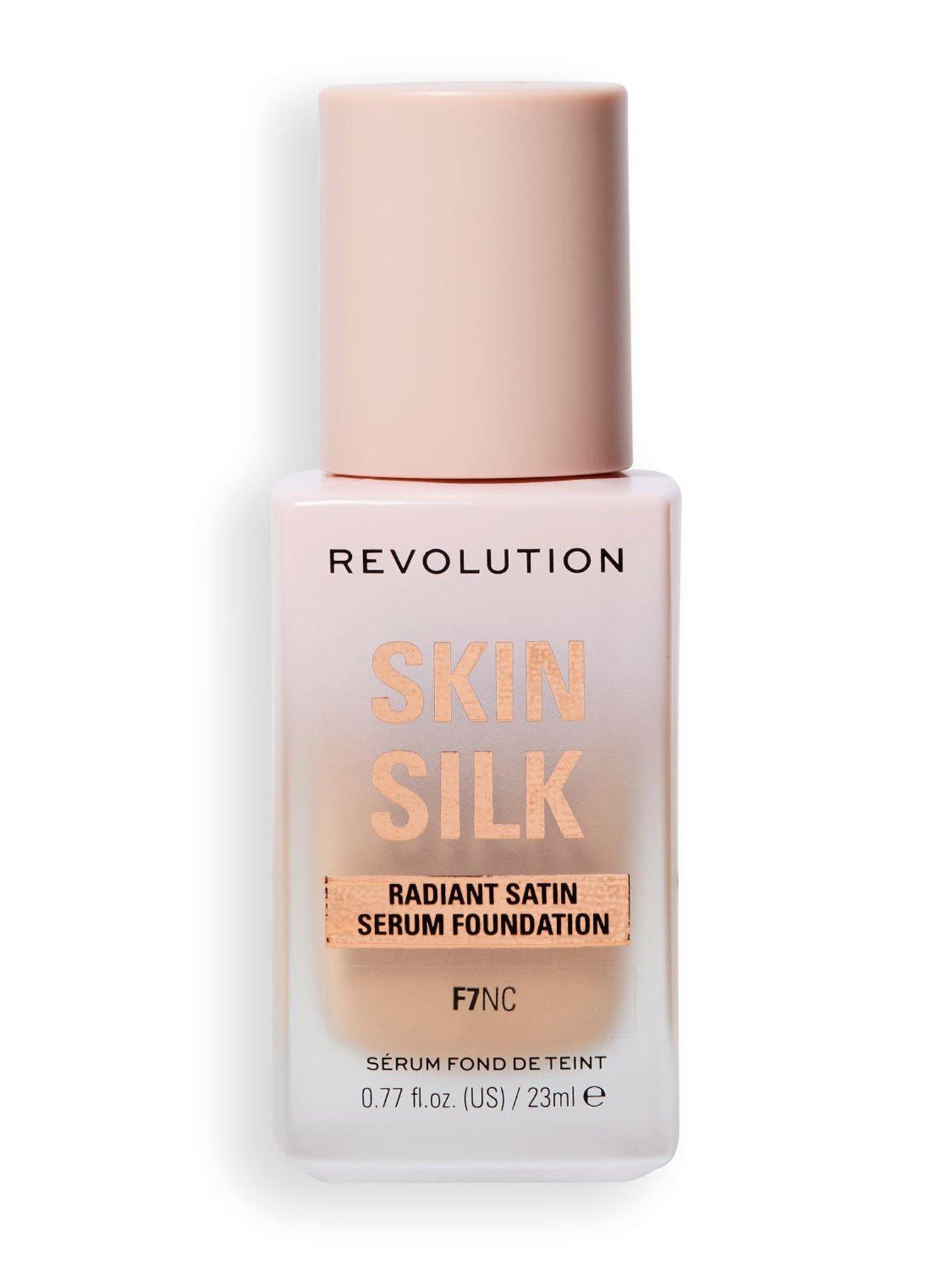 Image 2 of 4 of Revolution Beauty London Revolution Beauty Skin Silk Serum Foundation