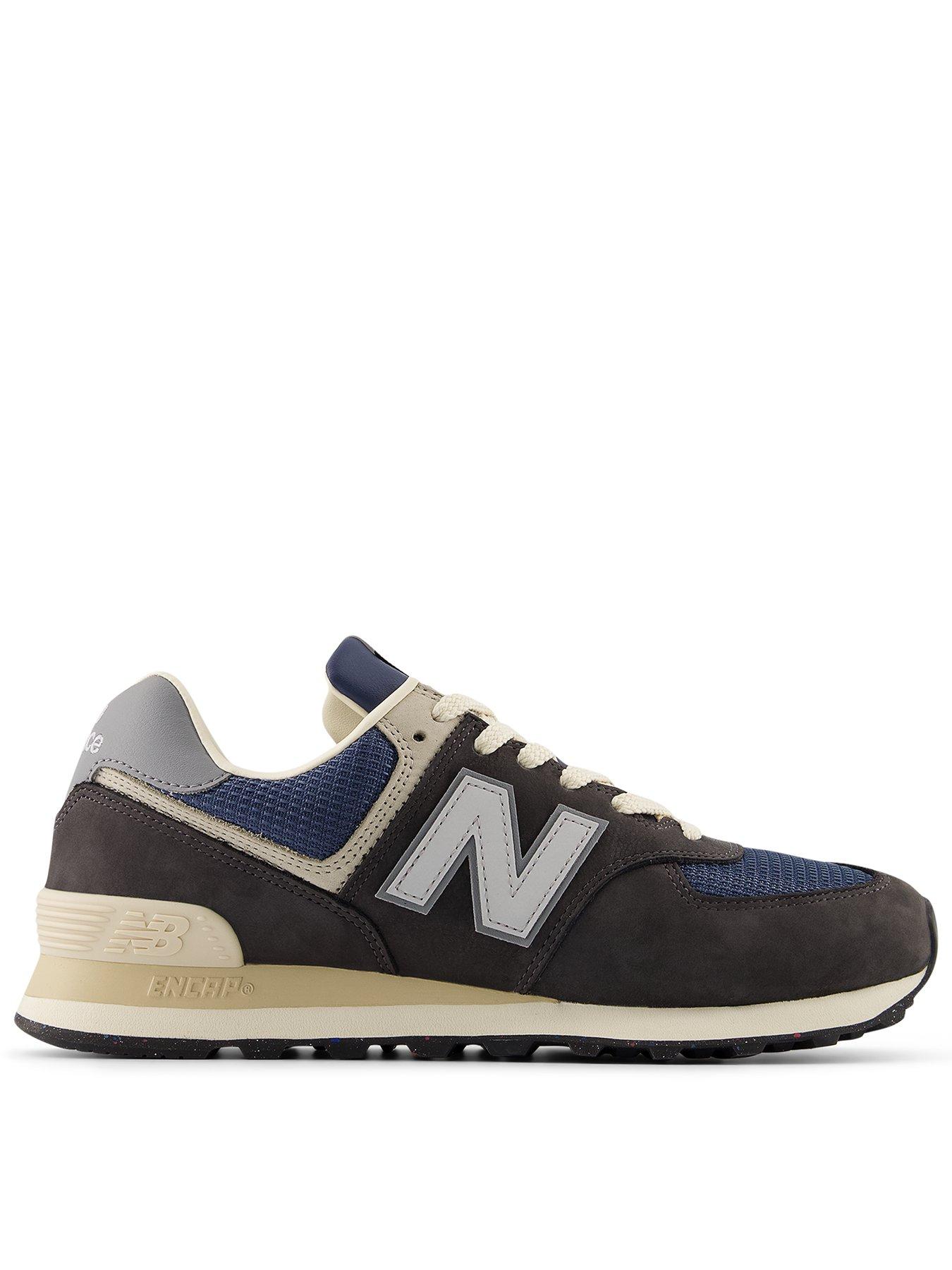 New Balance: Men's 574 Trainers - Navy