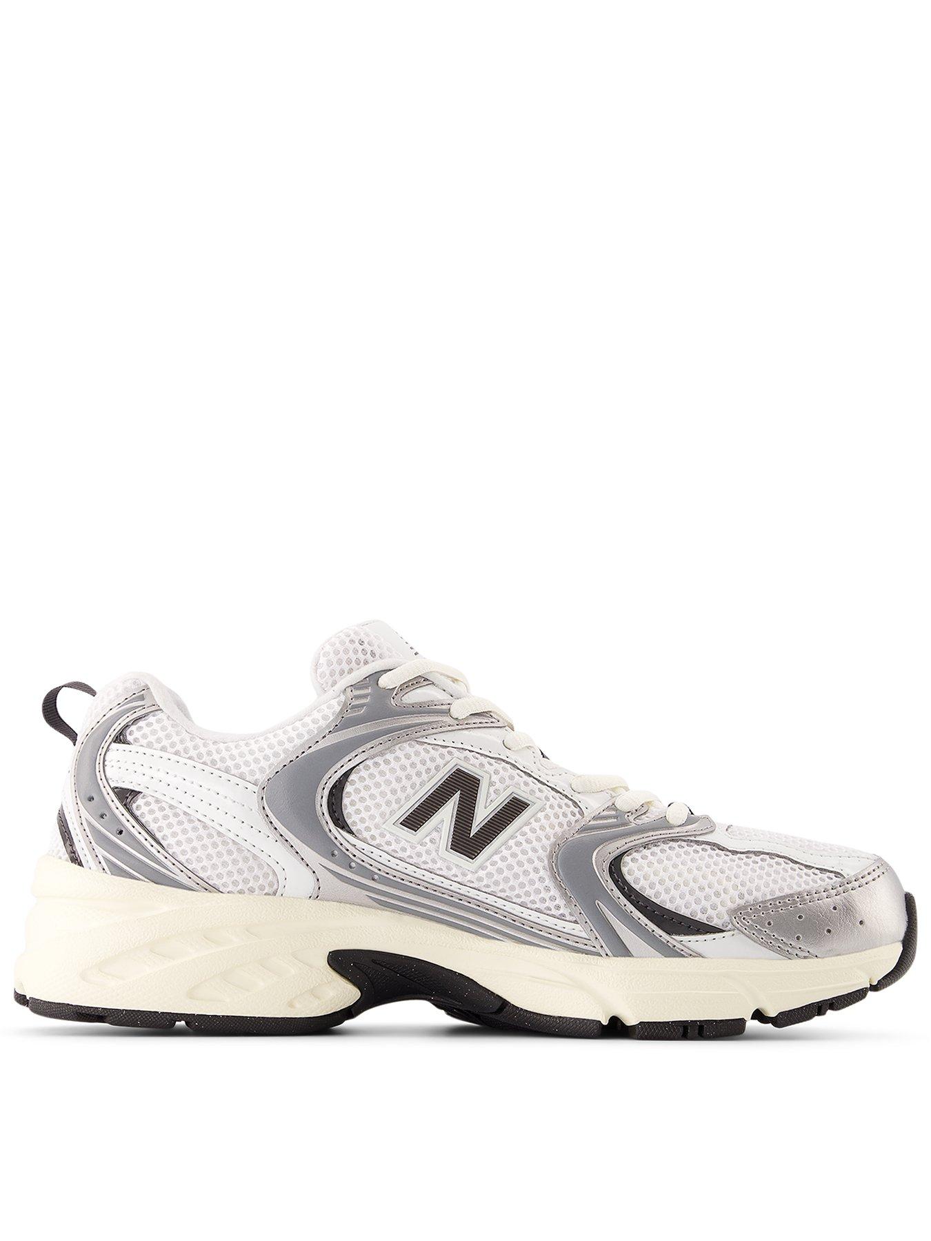 Image 1 of 7 of New Balance Women's 530 Trainers - White/black