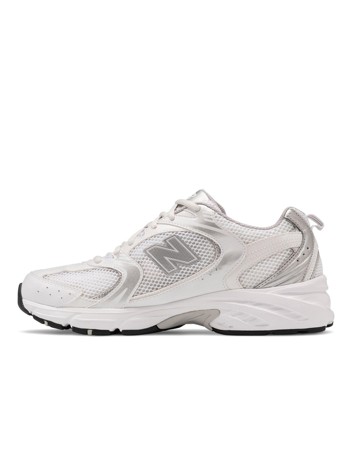 Image 4 of 4 of New Balance Women's 530 Trainers - White
