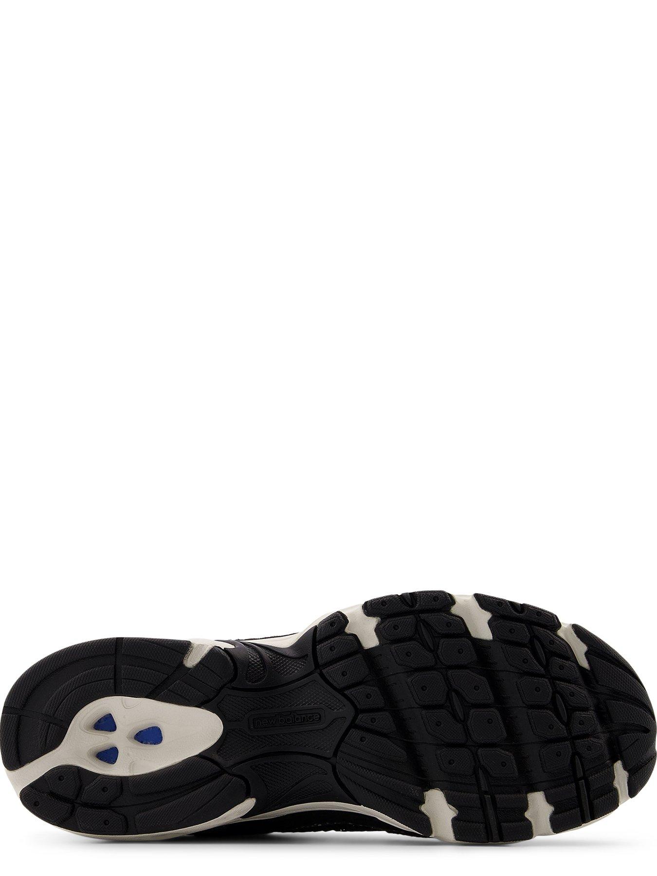 Image 3 of 4 of New Balance Women's 530 Trainers - Black