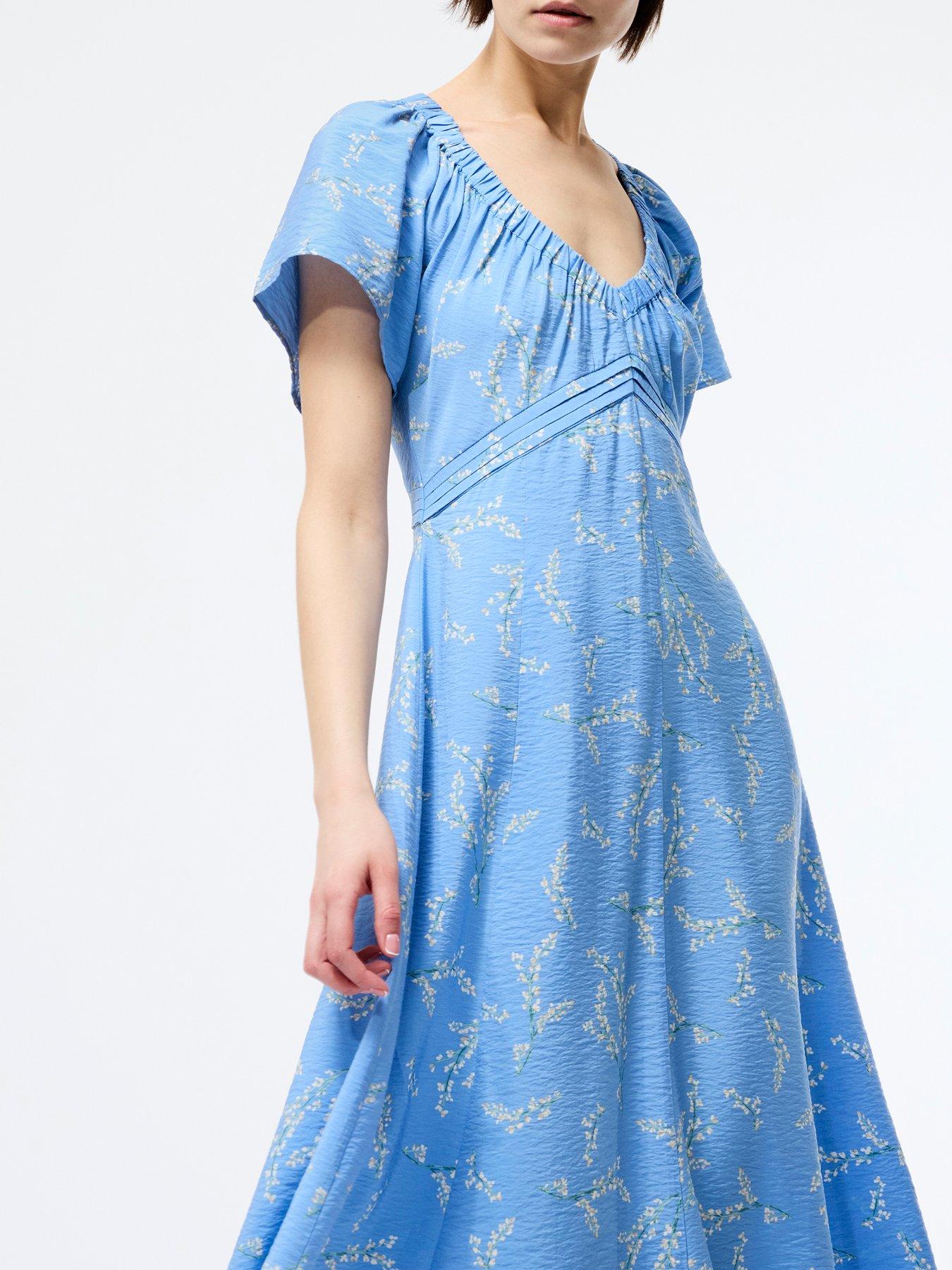 3/4-Sleeve V-Neck Floral Embroidered Tasseled Midi A-Line Dress