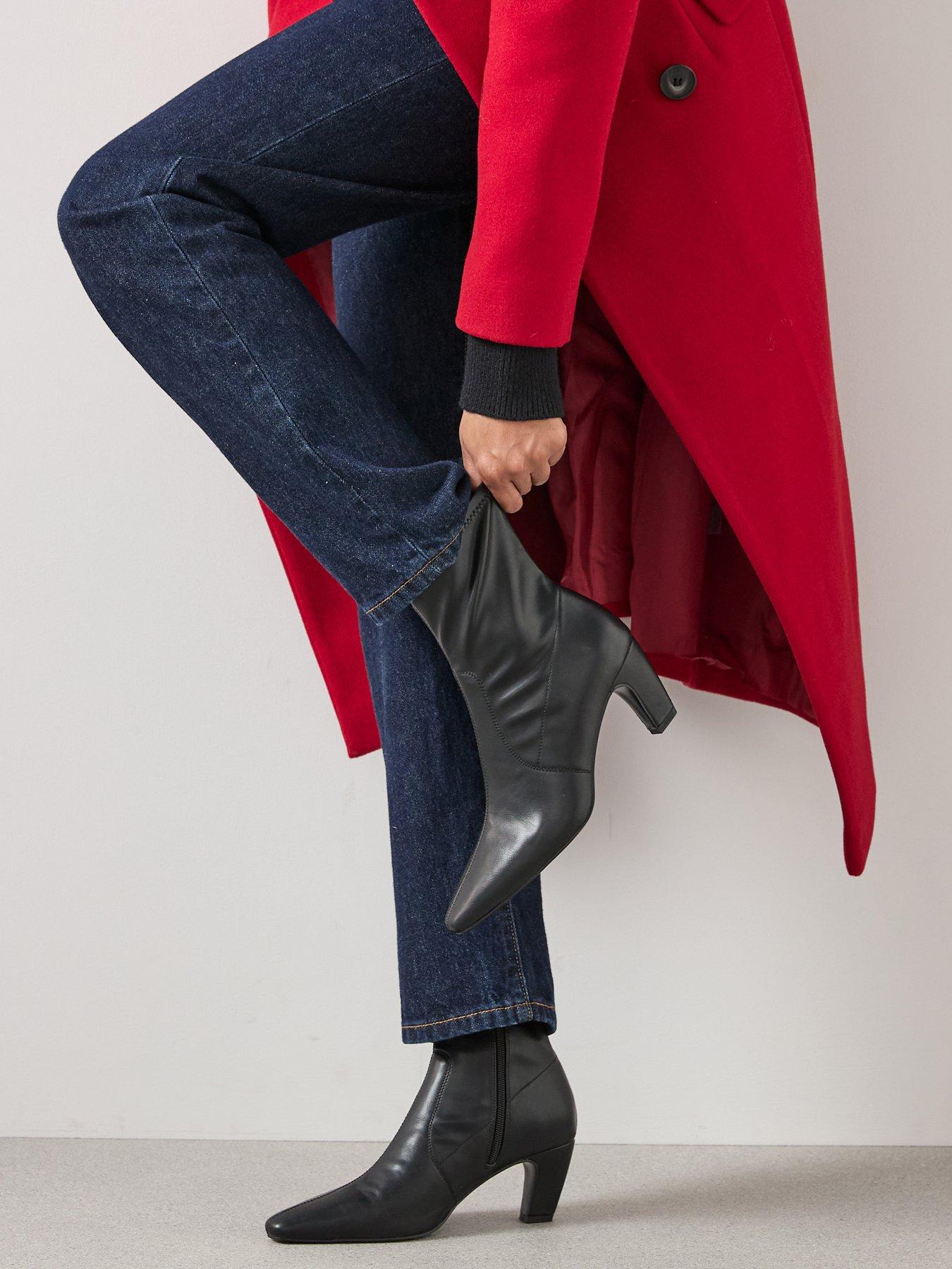 The Very Collection: Sock Boot - Black