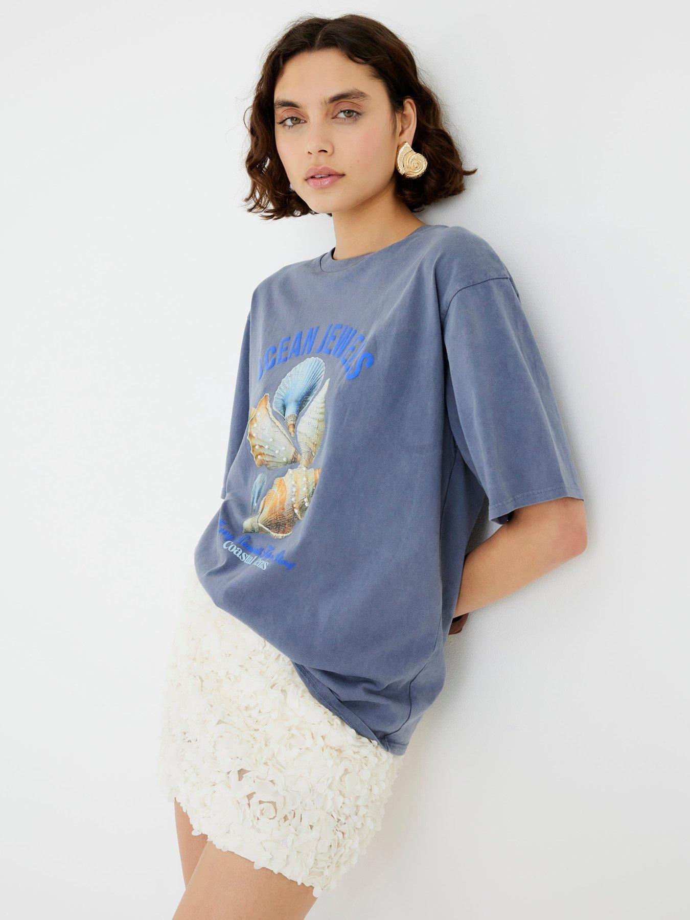 Image 2 of 4 of River Island Ocean Shell Pearl T-Shirt - Blue