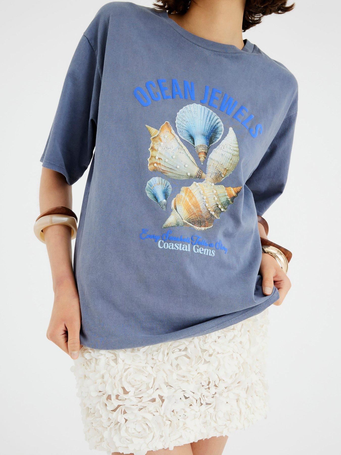Image 4 of 4 of River Island Ocean Shell Pearl T-Shirt - Blue