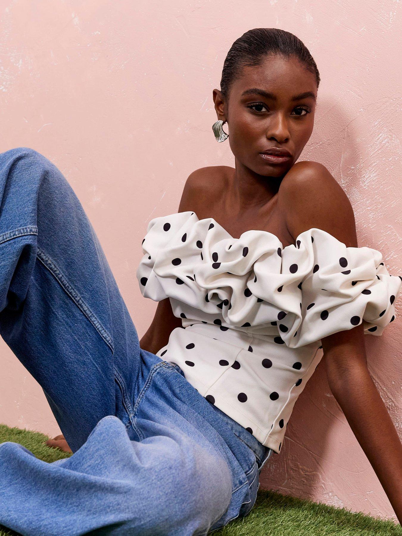 River Island Short Sleeve Ruffle Bardot Top - Cream