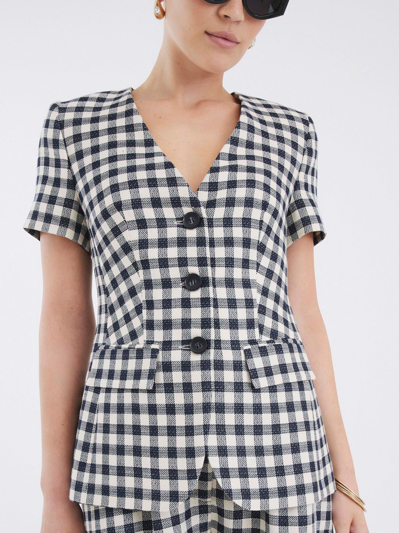 Image 4 of 4 of River Island Crop Sleeve Jacket - Black