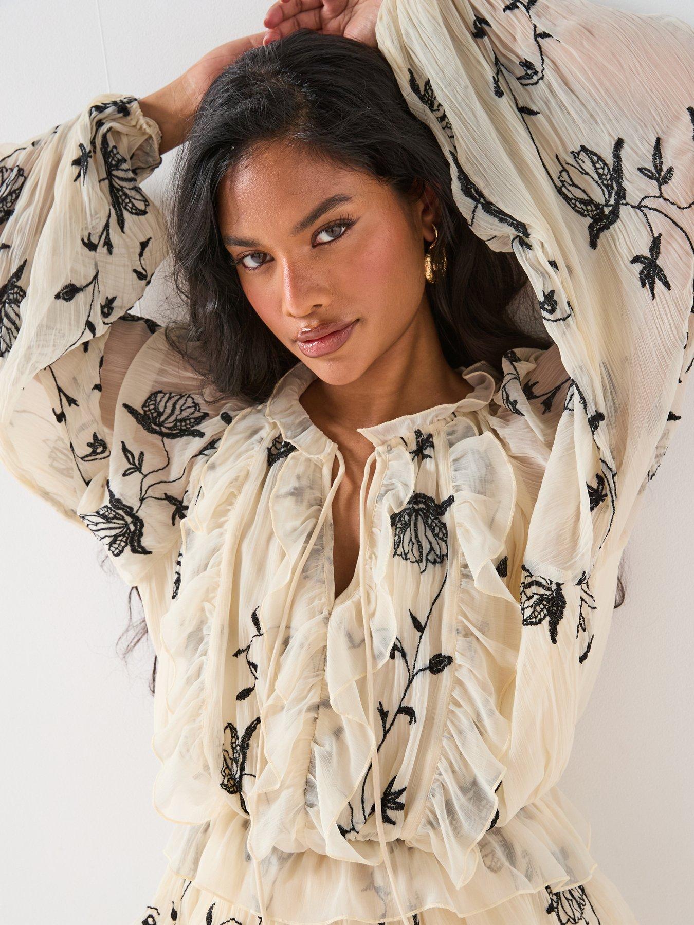 Image 4 of 6 of V by Very Printed Ruffle Detail Blouse - Cream