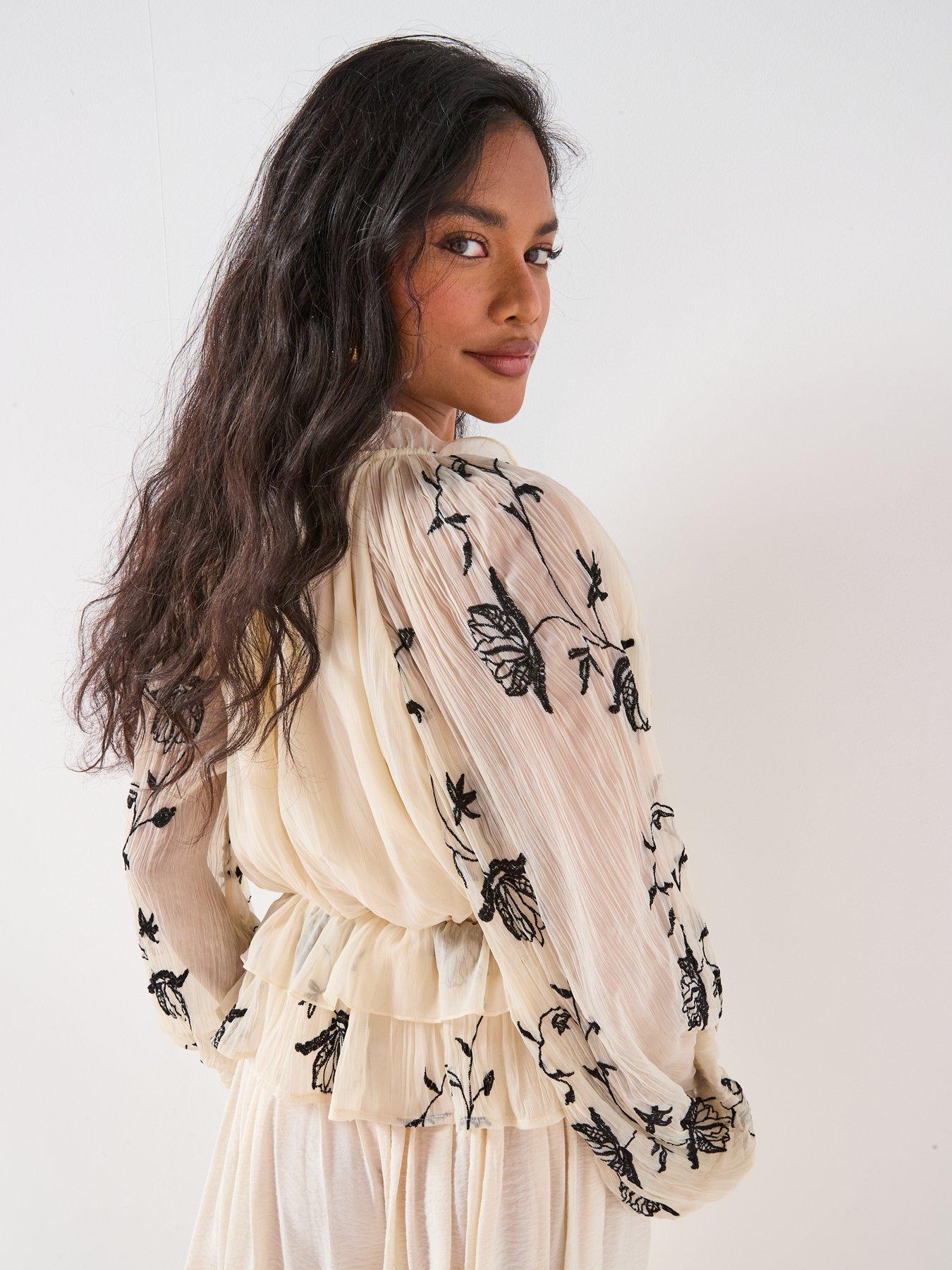 Image 5 of 6 of V by Very Printed Ruffle Detail Blouse - Cream