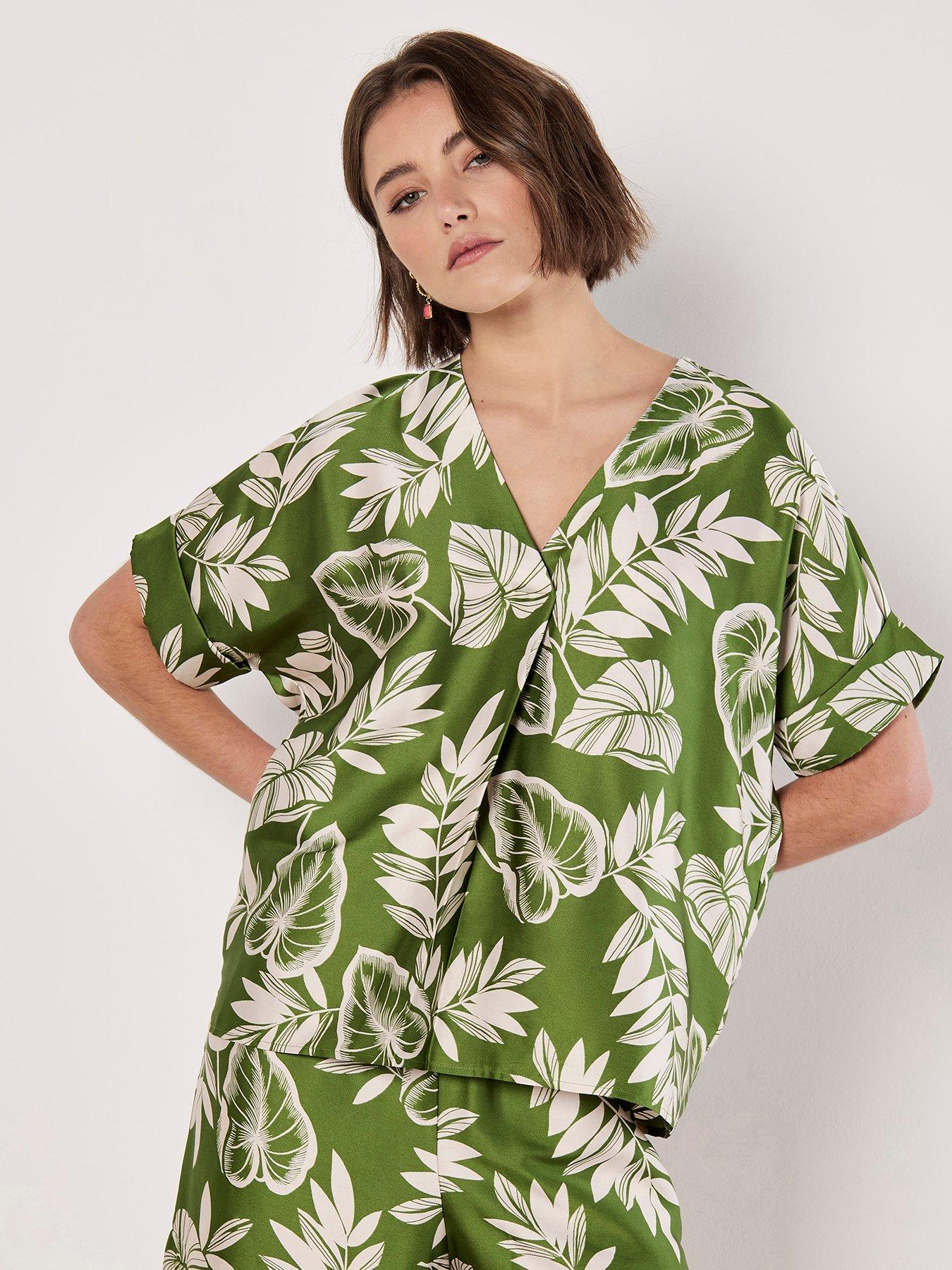 undefined Leaf Print V Neck Satin Tee