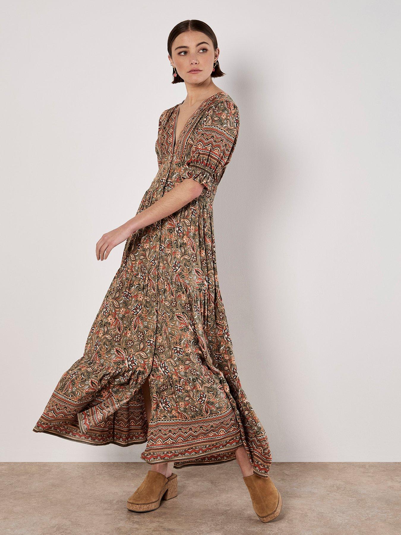 undefined Sarasa Border Button Dress